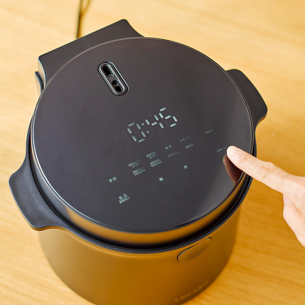 LOCABO ロカボ最新モデル炊飯器　滅茶苦茶人気カラー「ブラック」５合炊きになります